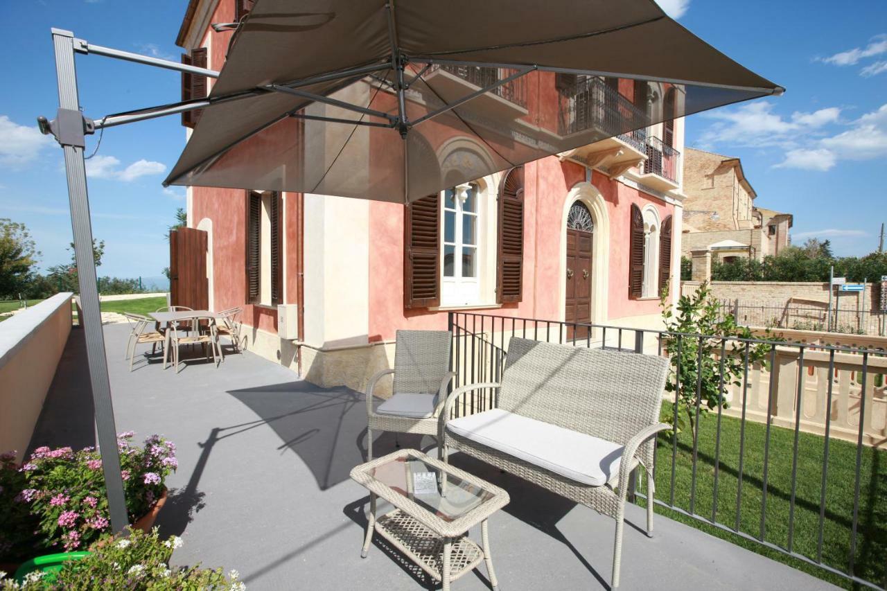 Villa Mascitti B&B Tortoreto Alto Eksteriør bilde